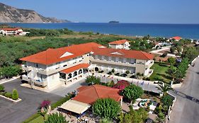 Kalamaki Beach Hotel 3*